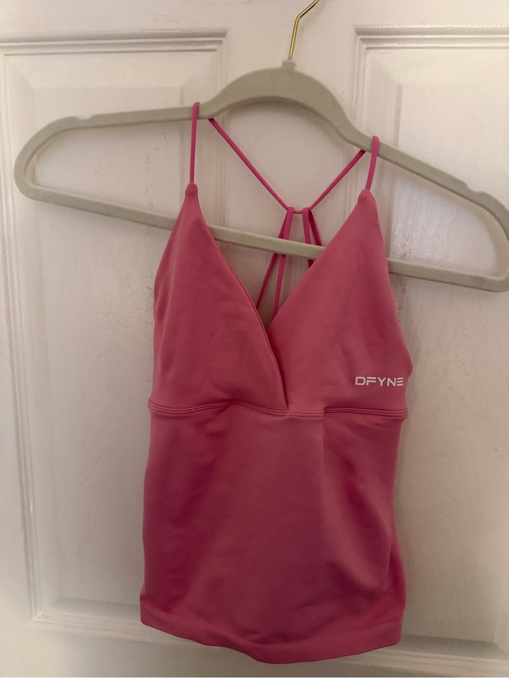 DFYNE Pink Strappy Athletic Tank